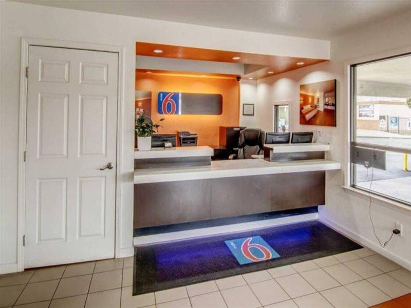 Motel 6 Manteca Exteriér fotografie