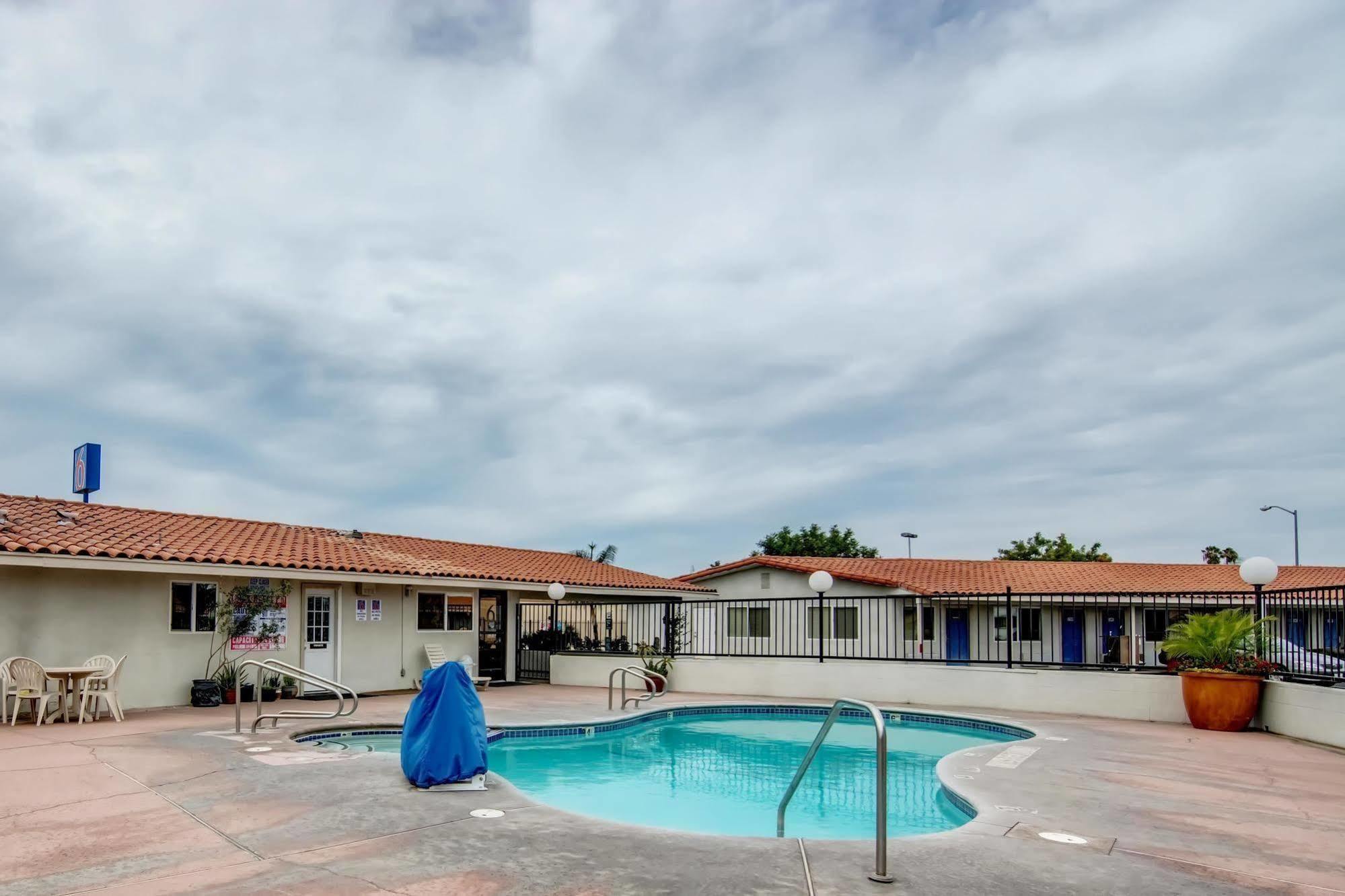 Motel 6 Manteca Exteriér fotografie